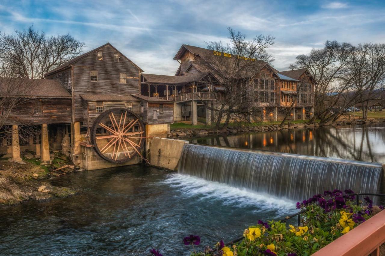 Papaw'S Bear Den Villa Pigeon Forge Exterior photo